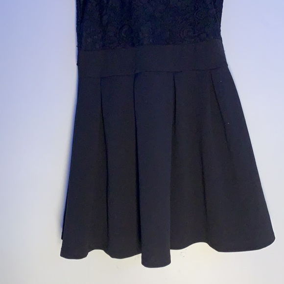 Women’s Black Dress - Picture 3 of 4